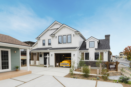 ペットもご一緒に。アメリカンコンテナの「広々デッキ」